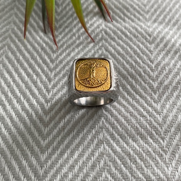 Gestalt Couture Unique Tree of Life Signet Ring (Unisex) - Picture 2 of 5